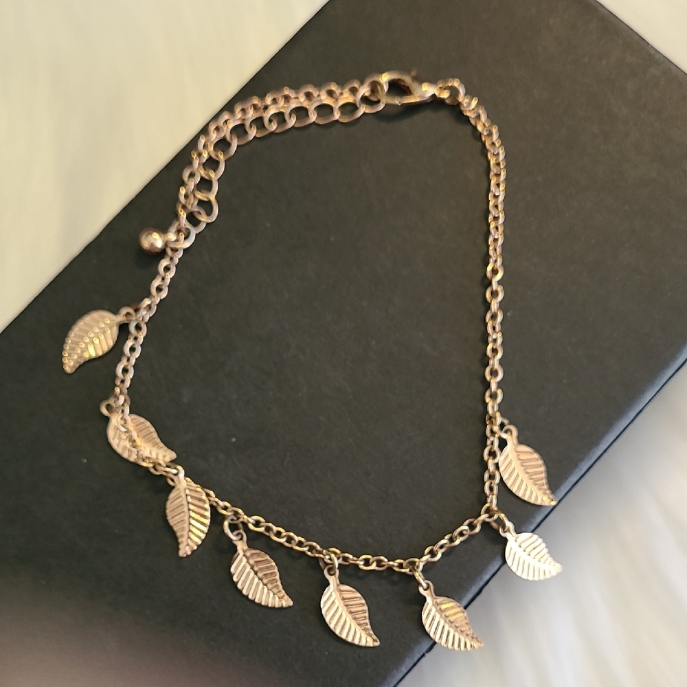 Gold Leaf Charm Bracelet